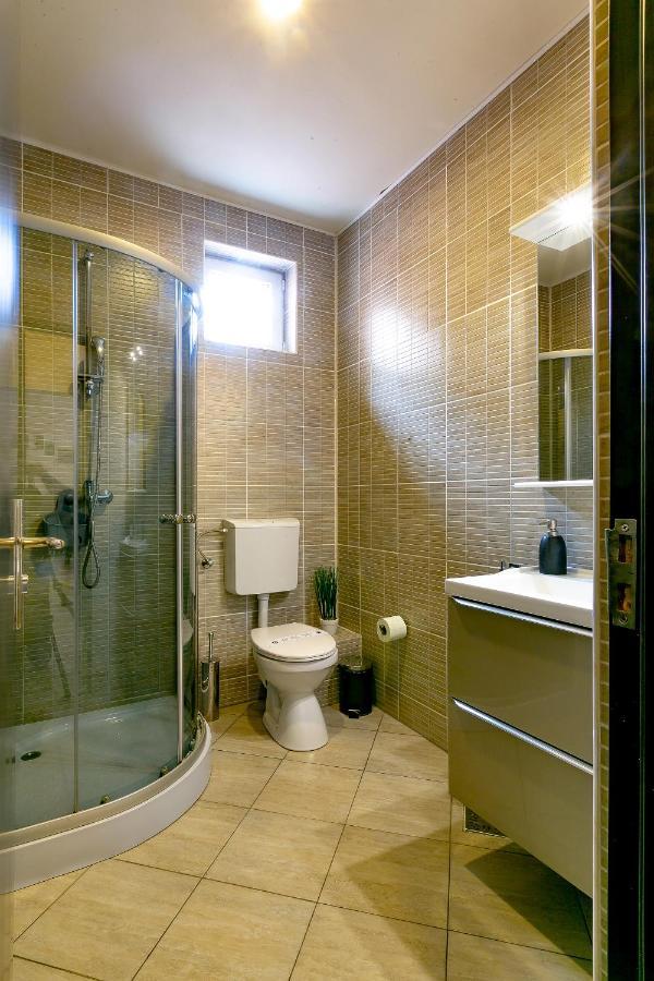 Smart Apartments Сигишоара Экстерьер фото